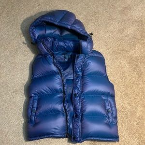 Used Aritzia TNA Super Puff Vest Sz S in Bluish Purple
